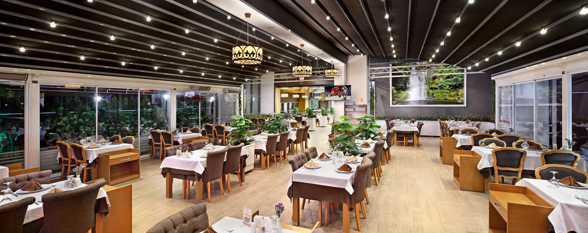 The Merlot Hotel Εσκίσεχιρ Εξωτερικό φωτογραφία